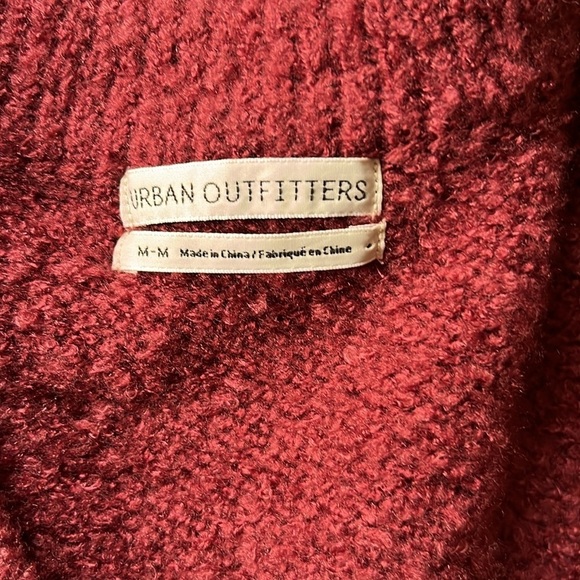 Urban Outfitters Rosie Cozy Oversized V-Neck Sweater Women’s M Burgundy - Picture 5 of 13
